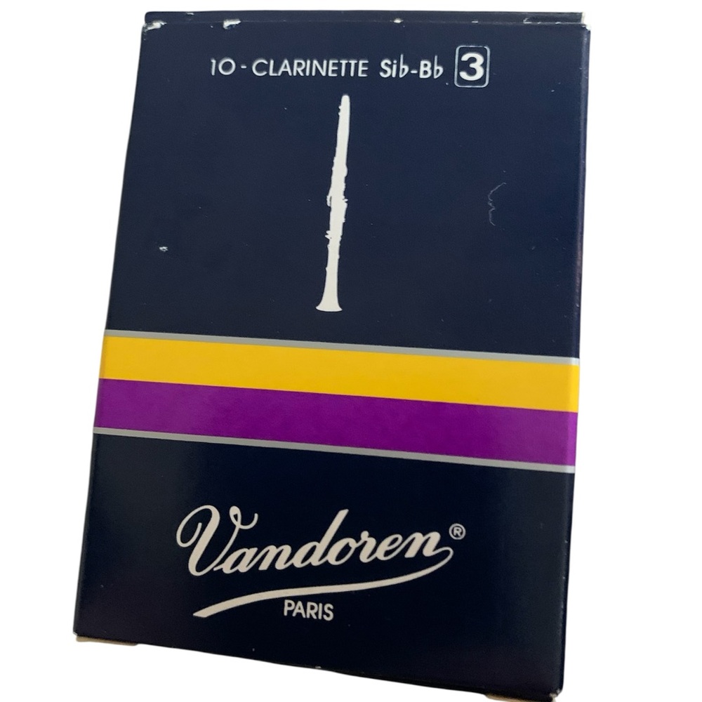 Vandoren 8 PACK Traditional Bb‎ Clarinet Reeds #3 Strength 3